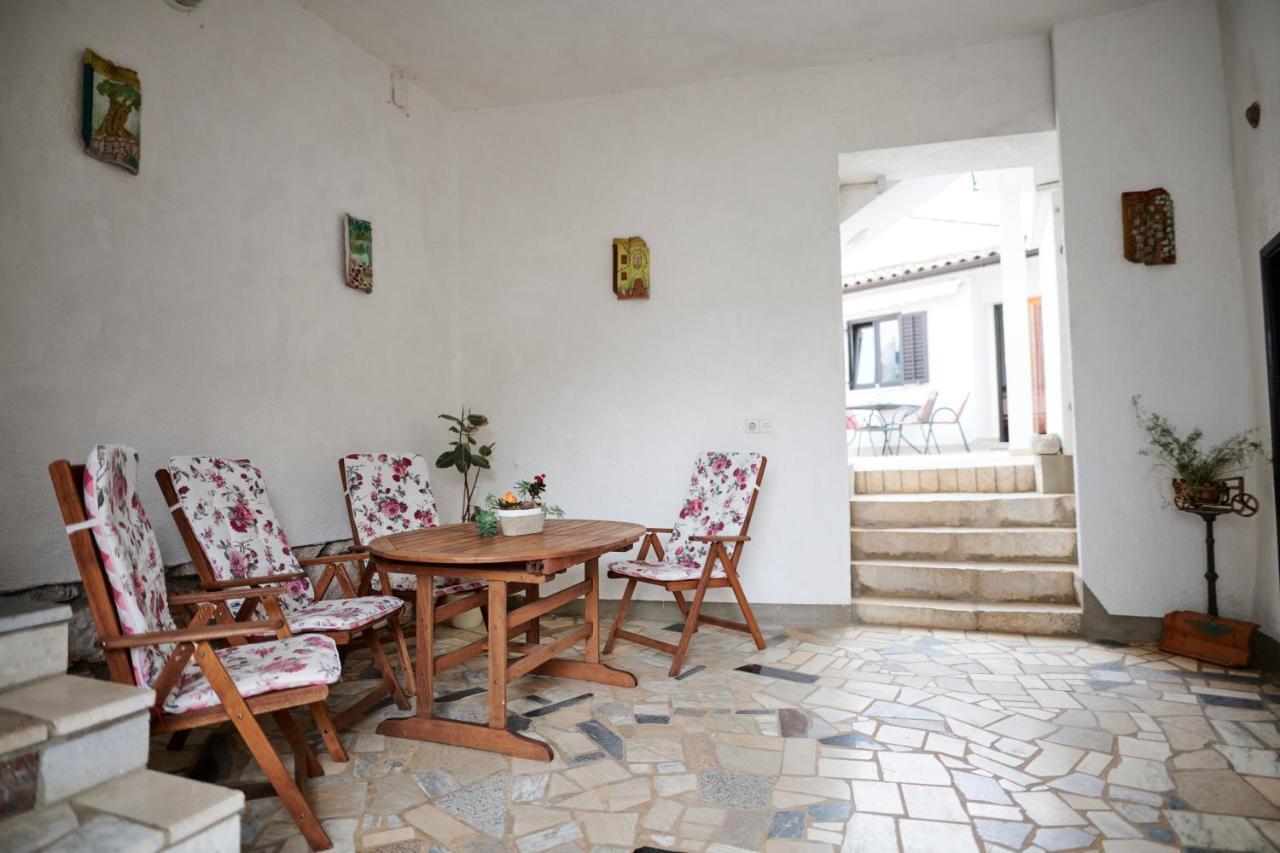 Guesthouse Villa Galovic Brseč Esterno foto