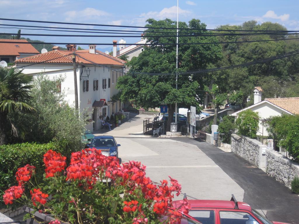 Guesthouse Villa Galovic Brseč Esterno foto